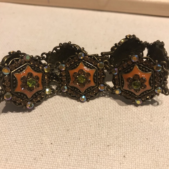 Vintage Joan Rivers Bracelet - Picture 2 of 5